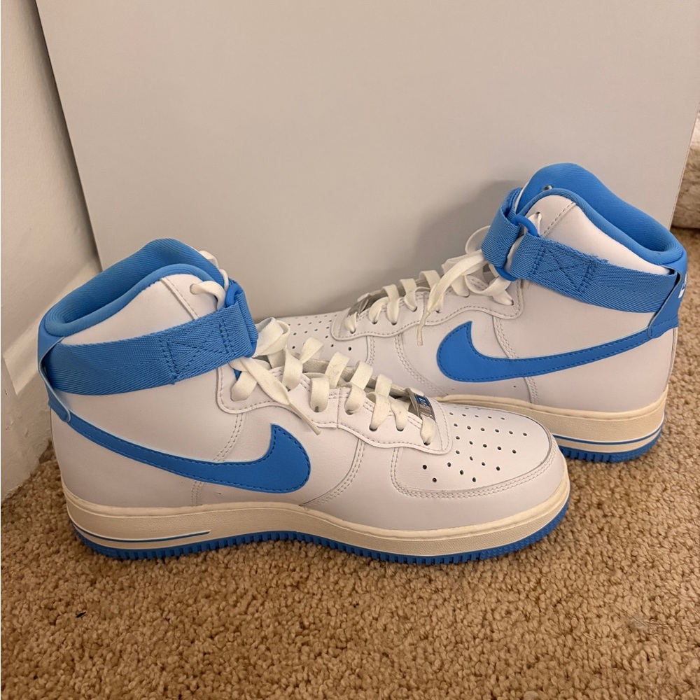 light blue and white nike air force 1 high tops with removable velcro strap - Picture 5 of 9